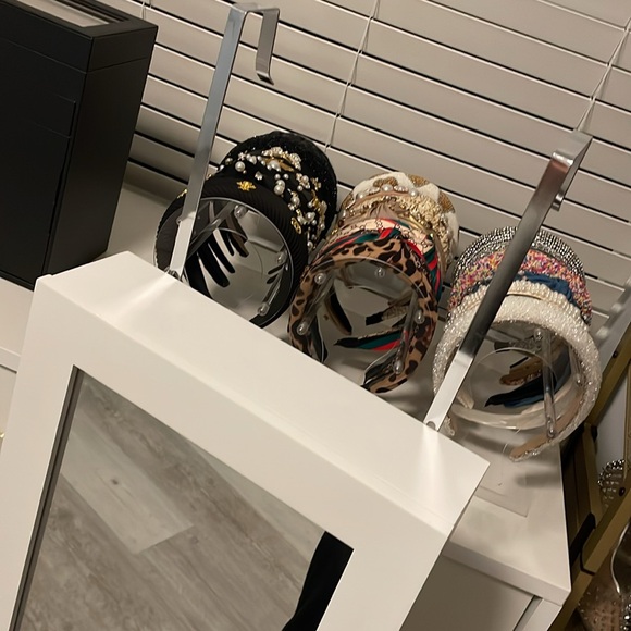 JEWELRY CASE. - Picture 2 of 7